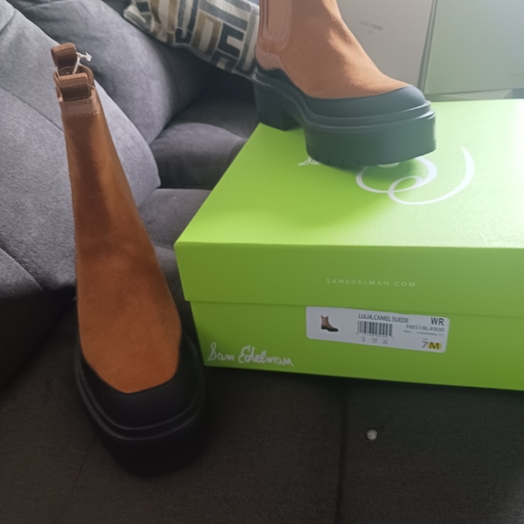 Boots - Picture 2 of 2